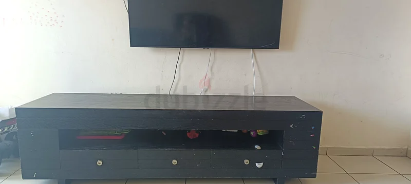 Solid TV unit free63264586638210117