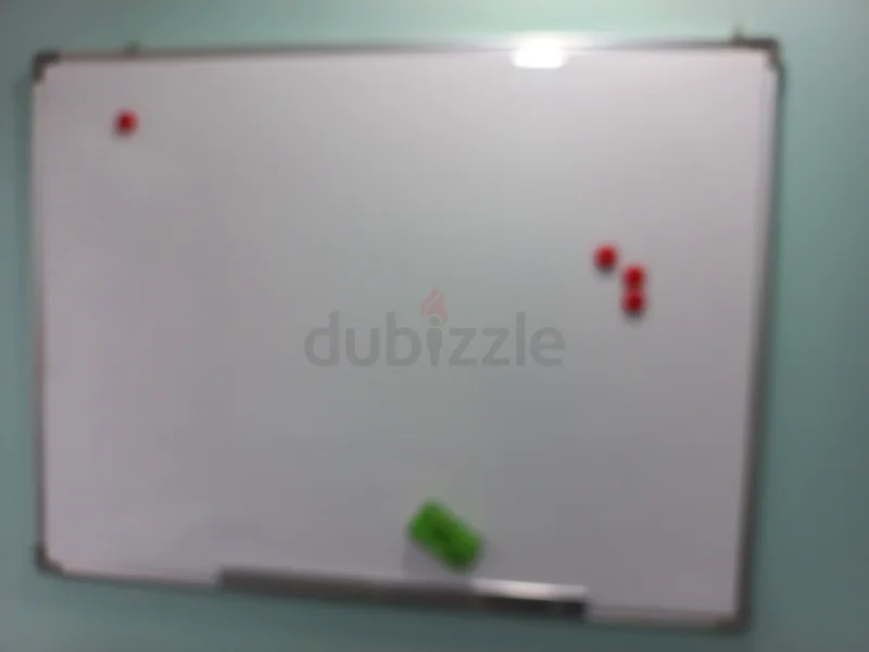 السبورة البيضاء63176638931714111