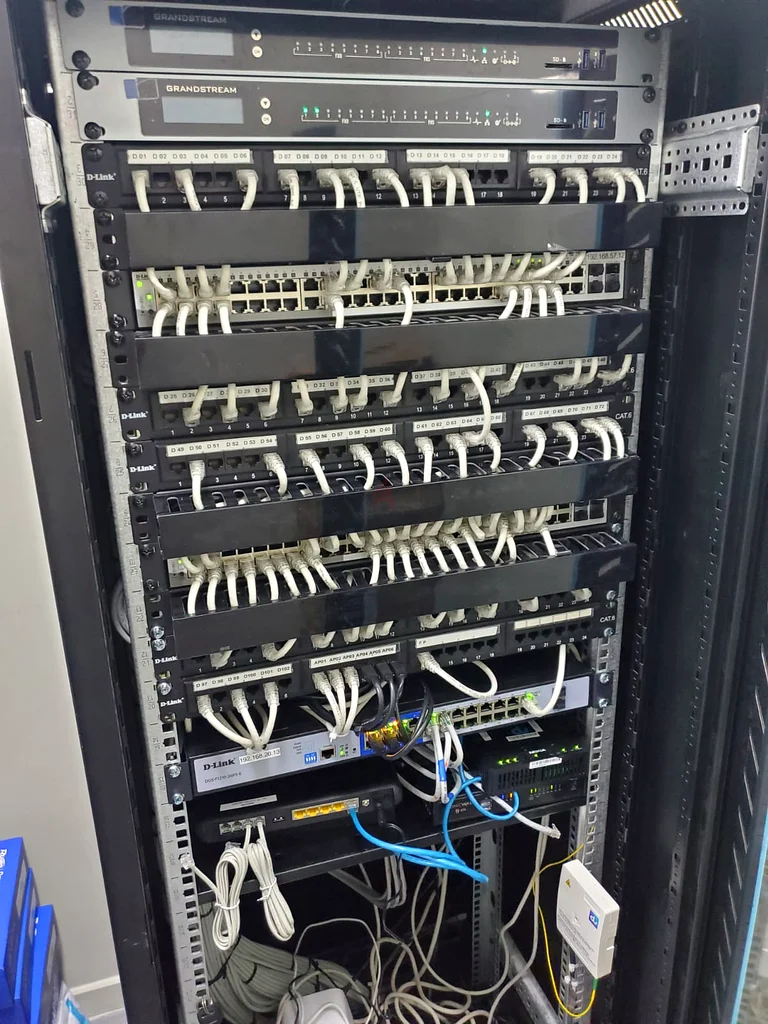 خدمات تكنولوجيا المعلومات AMC دبي63186764553090111