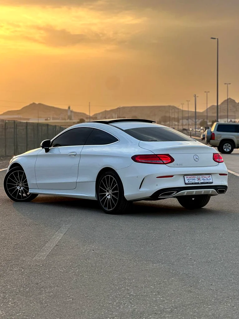 MERCEDES BENZ C300 Coupe 201763230653742338114