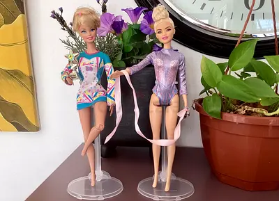 Barbie gymnasts