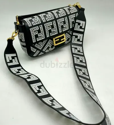 FENDI BAGUETTE Leather with Embroidered