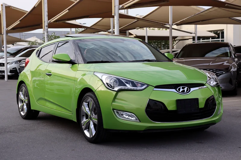 Hyundai Veloster Full Option / 2015 / Only 30,000KM / Free Accident / First Owner / 1.6L631708397012491120