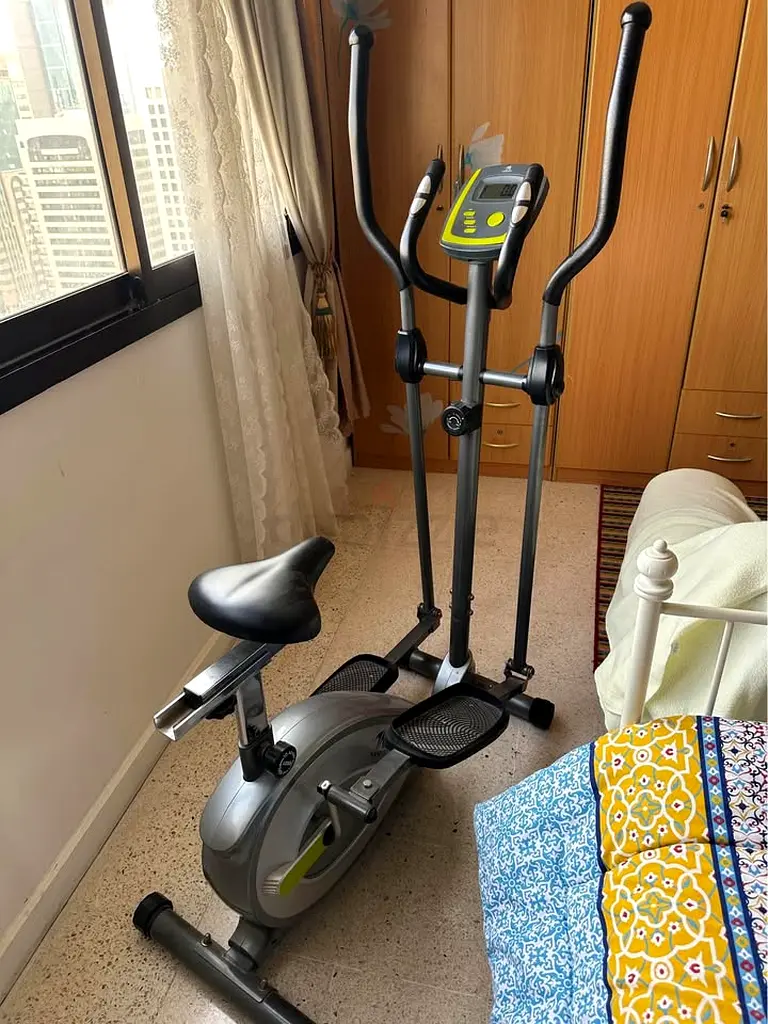 Cross Trainer