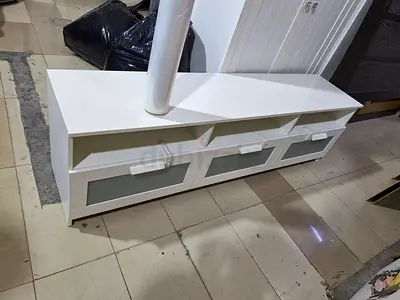 Tv table
