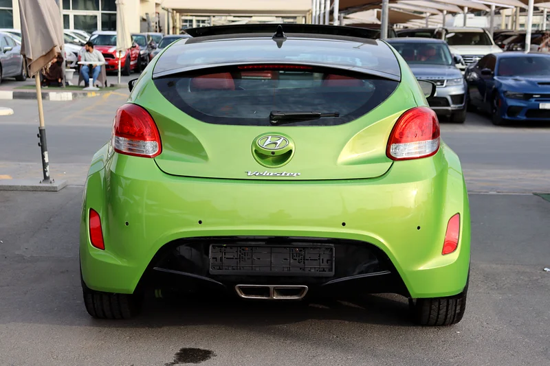 Hyundai Veloster Full Option / 2015 / Only 30,000KM / Free Accident / First Owner / 1.6L63170839701249113
