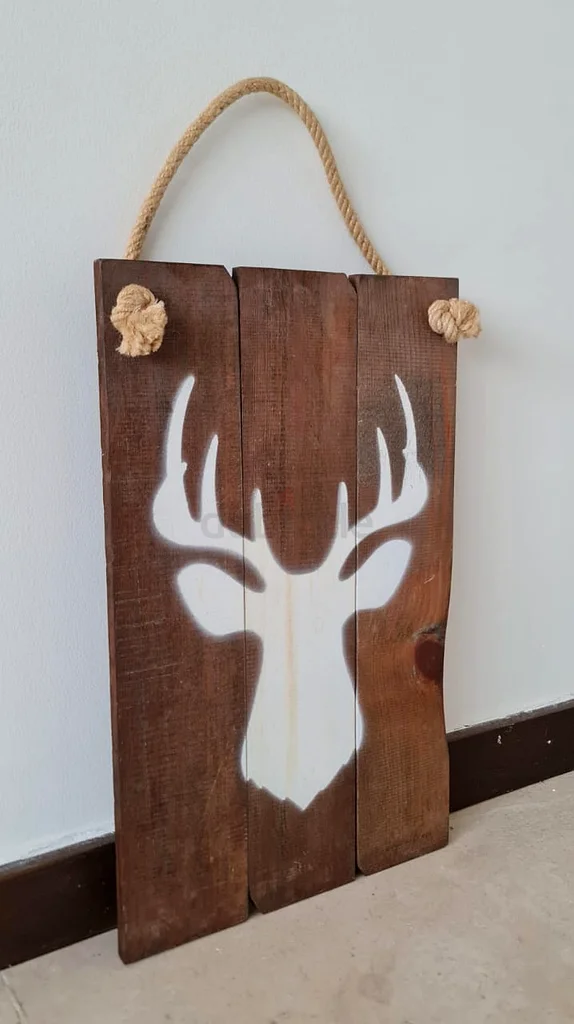 Wood Wall Board Big Deer (49 x 30 cm.)63226277234435114