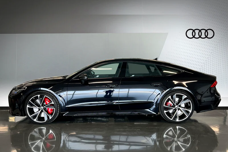 RS7 سبورت باك كواترو 600 حصان كربون (رقم مرجعي #904901)63149114712450112
