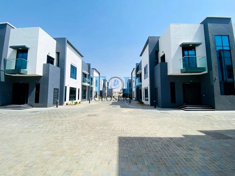 Ready To Move | Built In Wardrobe | Maid room62868801072770111