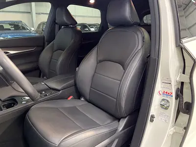 صورة 10 لـ 2022 Infiniti QX50