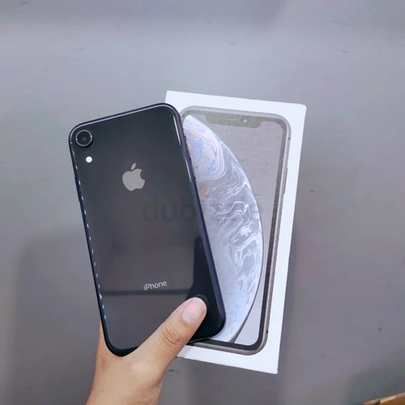 اللون الأسود _ XR 128 جيجابايت (حالة البطارية فوق 90)63263498057347112