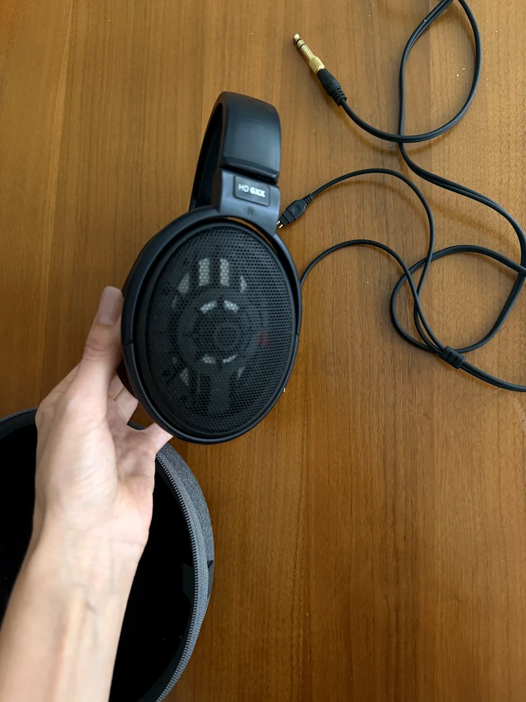 Headphones Sennheiser HD 6XX | dubizzle