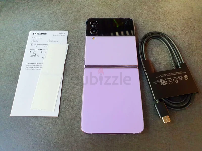 GALAXY Z FLIP 4 128 gb  8 gb ( WTH CHARGER)62933698047361111