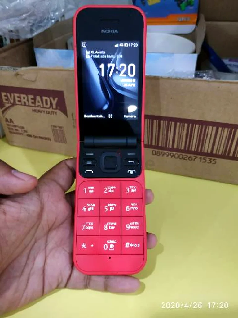 ( BRAND NEW NOKIA 2260 FLIP 4G)63264083747329112