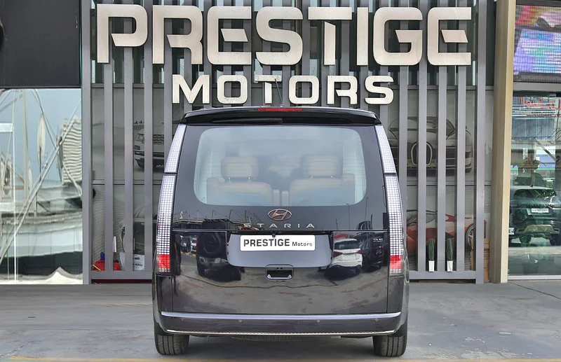 Hyundai Staria 2022 VIP 4-seater GCC 2 Years Warranty63171299078018114