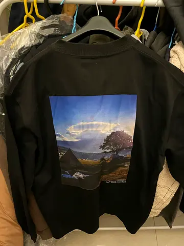 Stylish Black Guard Sweatshirt for Sale!Size-M