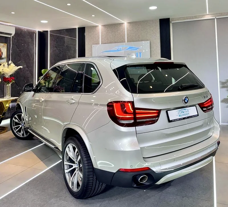 LOVELY GOLDEN BMW X5 V6 || TOP RANGE || GCC || F.S.H BMW || REAR SCREENS || 79k MILES63178882471554113