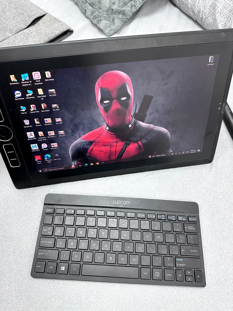 Wacom MobileStudio Pro – The Ultimate Creative Powerhouse!63256597569026112