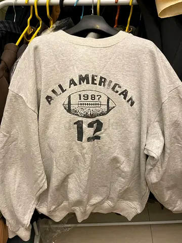 Vintage All American Sweatshirt - A Classic Piece!-M