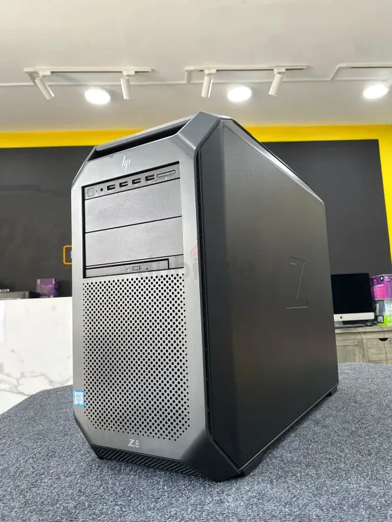 محطة عمل 96 كور HP Z8 G4 بلوتينوم 8160 بمعالجين إنتل زيون، ذاكرة رام 256 جيجابايت DDR4، ونفيديا كوارو M4000 بسعة 8 جيجابايت DDR563265598763139113