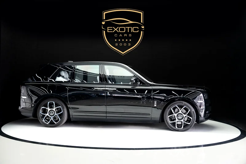 BLACK BADGE | REAR ENTERTAINMENT | STARLIGHT | BESPOKE AUDIO | WARRANTY APRIL 202763173486342658113