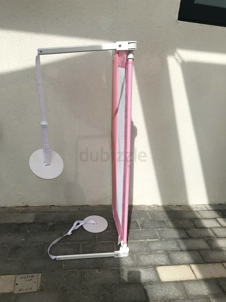 2x Child bed rails63198141437441111