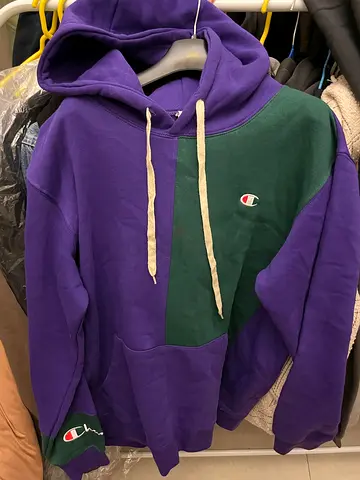 Stylish Champion Hoodie - Unique Color Block Design! SIZE-M