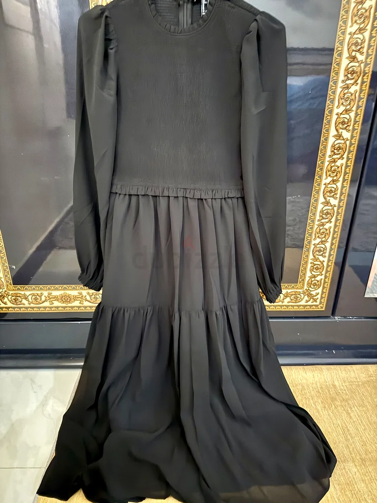 فستان فوريفر 21 @10 درهم فقط63239618513793111