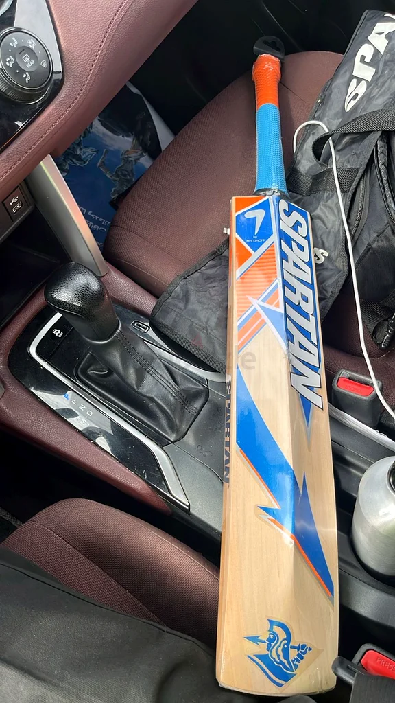 HARD BALL CRICKET BAT( JUNIOR)63247758965634113