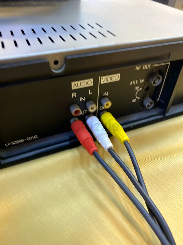 Philips VCR مضغل فيديو فيليبس63263520939139113
