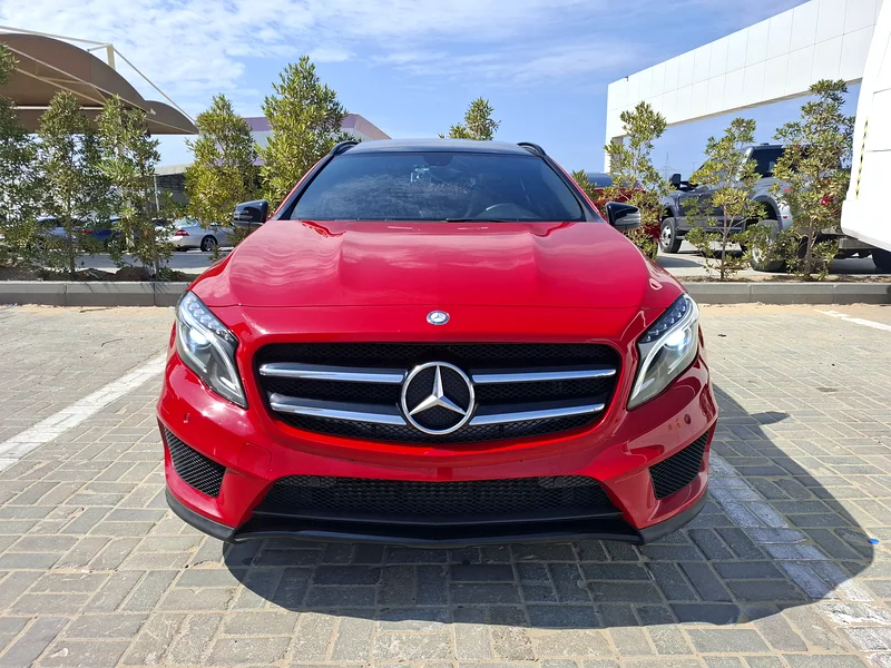 Mercedes-Benz GLA200D 2015  FULL OPTION63146745048449111