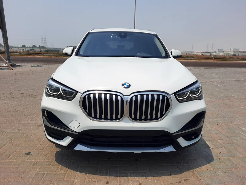 BMW X1 2022 FULL OPTION with original airbags63228782878595111