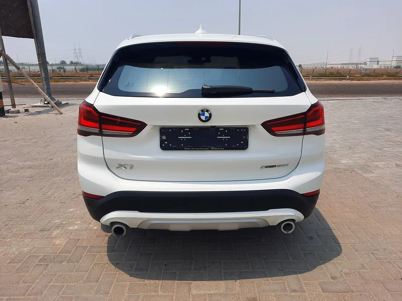 BMW X1 2022 FULL OPTION with original airbags63228782878595114