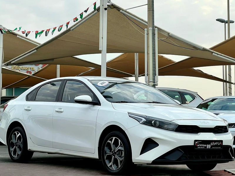 Kia Cerato 2022 Gulf, no accidents at all.  
Does not require any expenses.63171745335427112