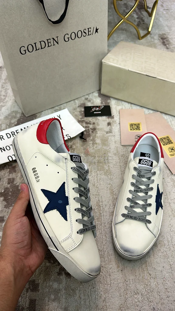 Golden Goose Super-Star Sneaker ‘Blue/Red’63238110069890112