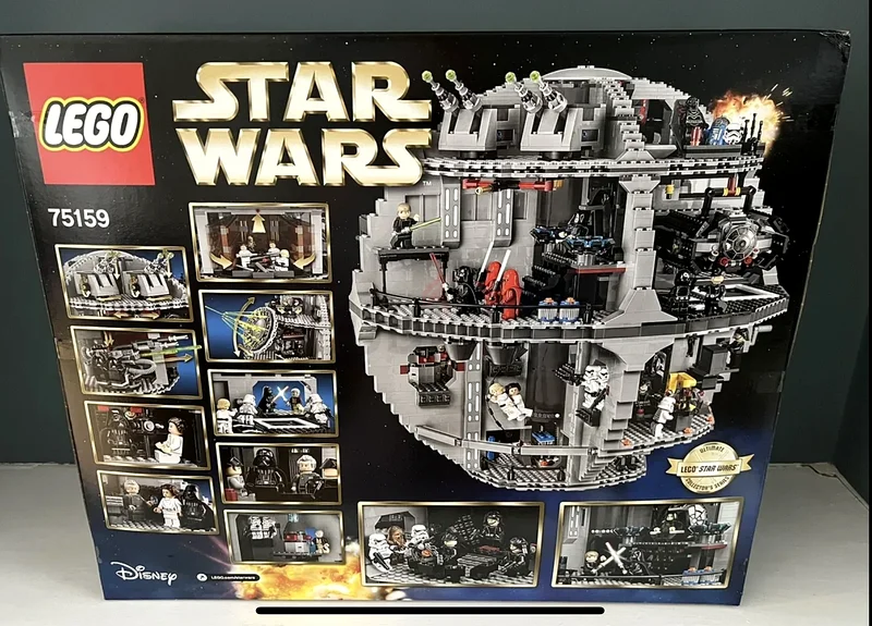 Epic LEGO Star Wars Death Star Set - 7515963227281232771112