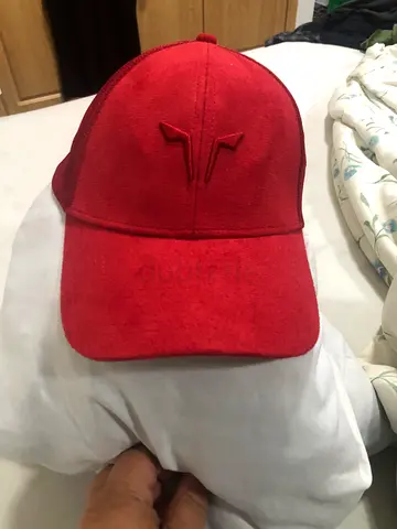 Bright Red Cap in Excellent Condition