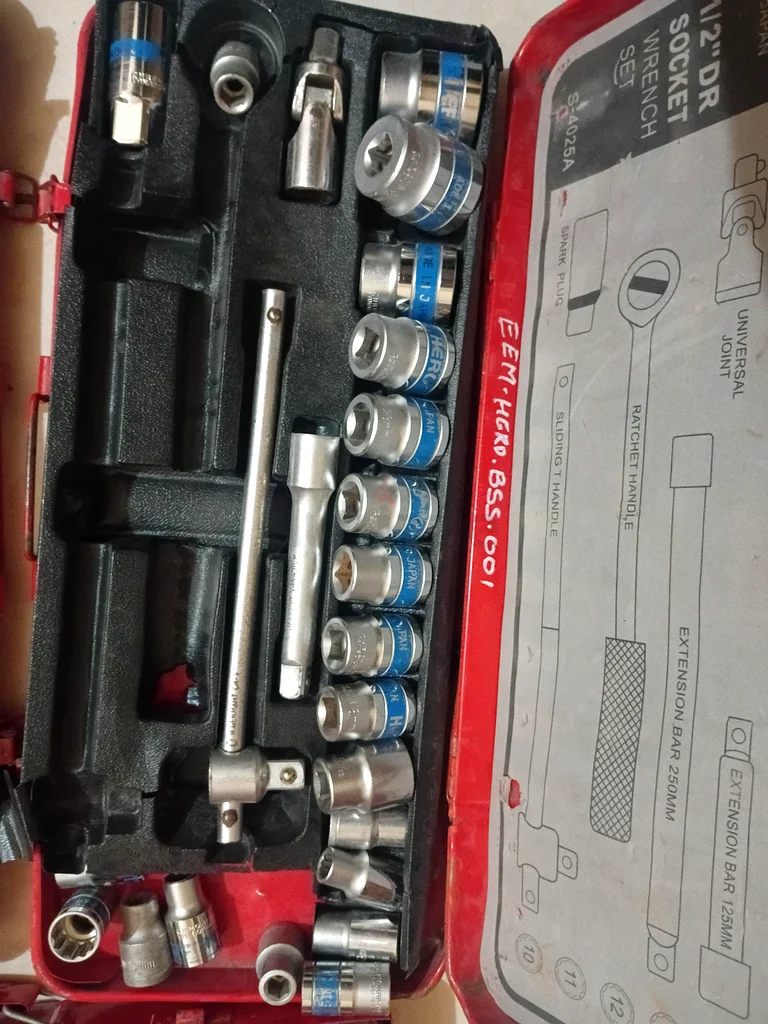 herramientas manuales de enchufe63220823100417111