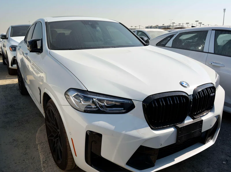 بي إم دبليو X4 إم كومبيتيشن63162465427715111