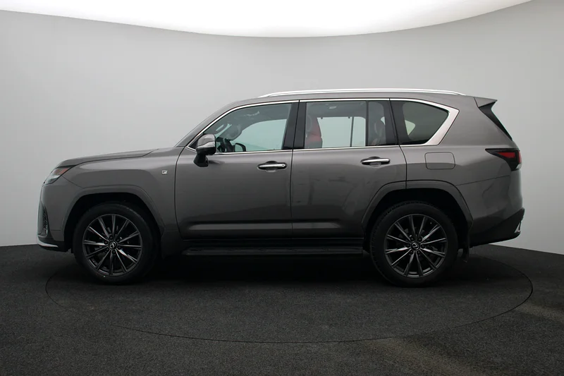 LX600 P 3.5L T AT F Sport *2 YEARS FREE SERVICING*63149580424834114