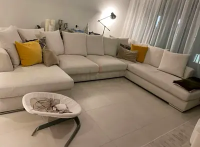 Looks brand new The one Kingstone U shape sofa