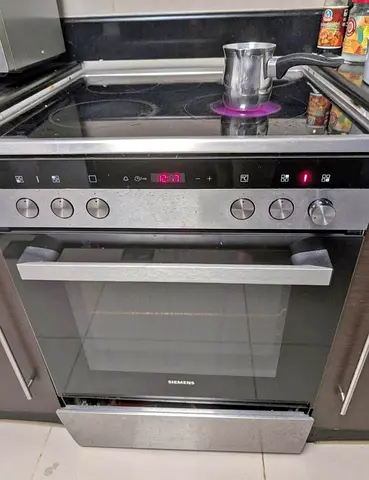 Siemens IQ300 Free Standing Electric Cooker, 60cm Cooker, Ceramic Cooker, German Engineering Cooking