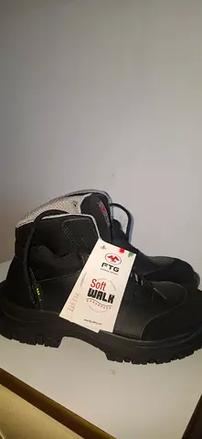 Ftg safety shoes brand new size 40