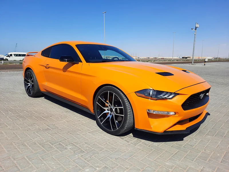 Ford mustang 2019 premium  eco boost V4 turbo63148646088833113