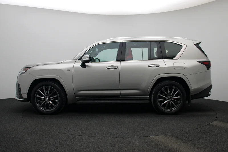 LX600 P 3.5L T AT F Sport Prestige *2 YEARS FREE SERVICING  *63149580400385114