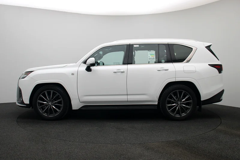LX600 P 3.5L T AT F Sport Prestige *2 YEARS FREE SERVICING  *63149580406531114