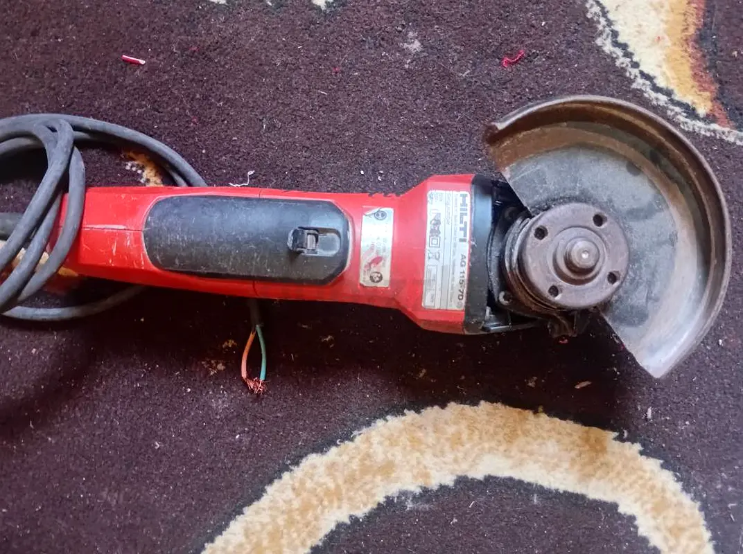 Hilty grinder 115 mm ( 110 v)