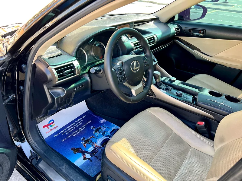 Lexus is 2014 ...clean car63168496030467114