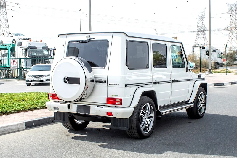 2014- G63 AMG - FULL OPTIONS -LOW MILEAGE- BLACK INSIDE - IMMACULATE CONDITION - ONLY 43,000 KM63177102764930111