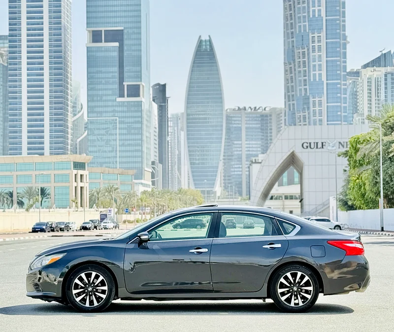 2017 NISSAN ALTIMA SL 2.5L AMERICAN SPECIFICATIONS IN EXCELLENT CONDITION63232620889089113